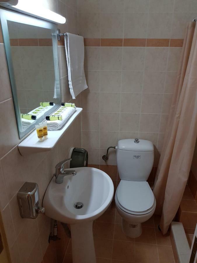 Hotel Nevada 칼라마타 외부 사진